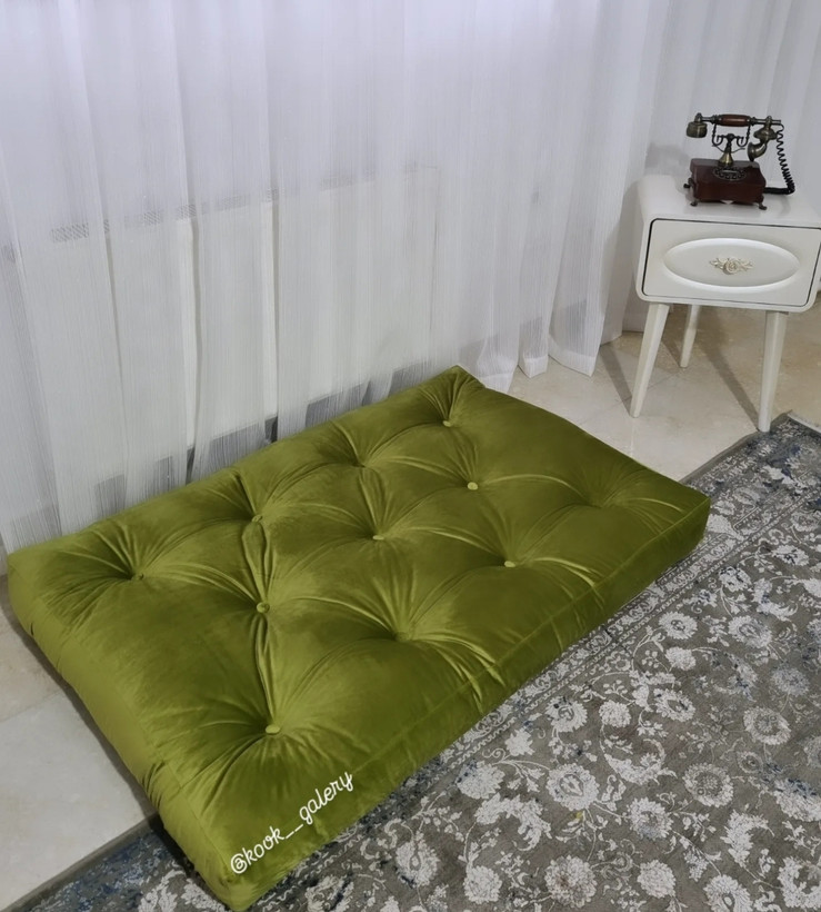 ست نشیمن و کوسن مخمل سبز ۴تیکه