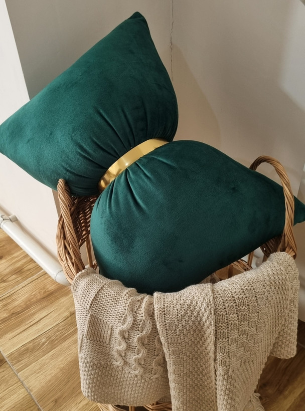 کوسن پاپیون مخمل تک رنگ با تنوع رنگی بالا